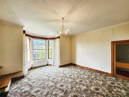 5 bedroom semi-detached house to rent - Photo 3