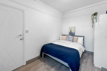 4 bedroom house of multiple occupation to rent - Photo 5