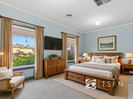 10 Chelsea Blvd, Strathdale - Photo 5
