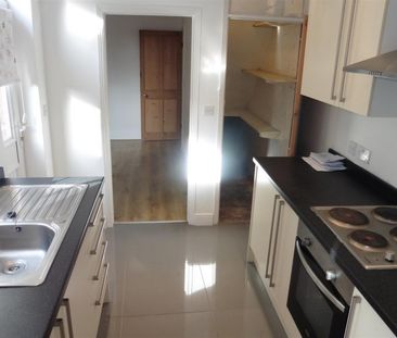 2 Bedroom House to Rent in Milton Street, Higham Ferrers, Northants... - Photo 5