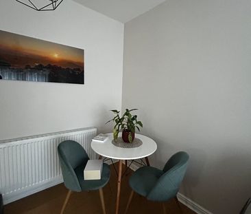 Room in a Shared Flat, Glasgow, G41 - Photo 3