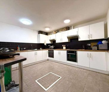 Burnside Road, Dagenham, RM8 - Photo 3