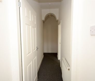 2 bed flat to rent in Brinkburn Avenue, Gateshead, NE8 - Photo 5
