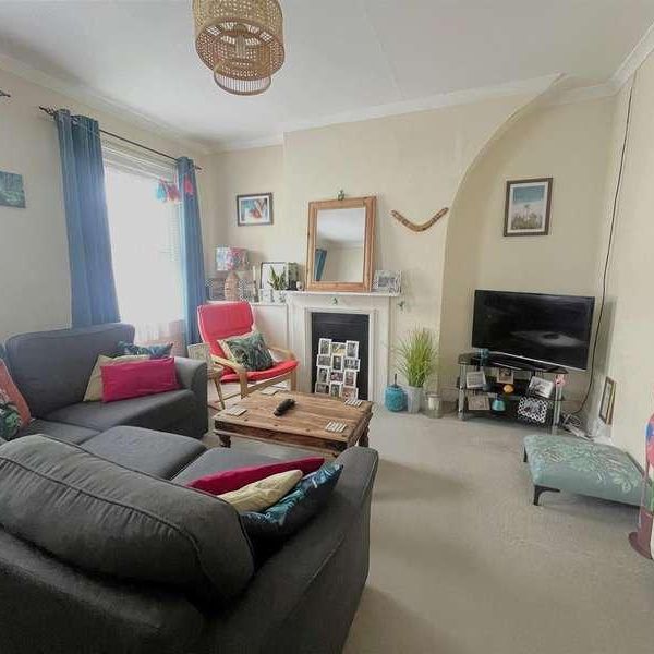 Windsor Street, Salisbury, SP2 - Photo 1