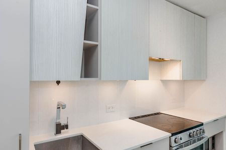 For Lease - 3900 Confederation Parkway Unit# 809, Mississauga, Ontario - Photo 5