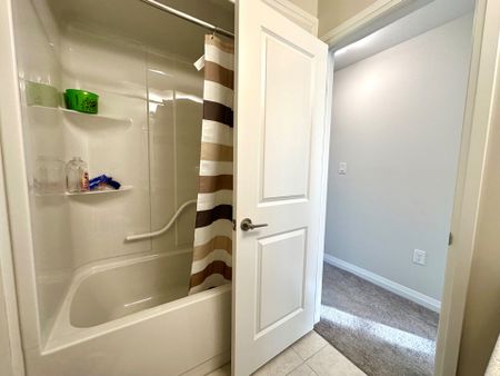 For Lease - 7358 Marvel Drive, Niagara Falls, Ontario - Photo 3