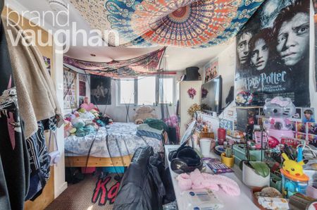 4 bedroom terraced house to rent - Photo 2