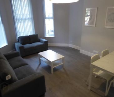 Unit 1, 47 Eglantine Avenue, Belfast, BT9 6EW - Photo 1