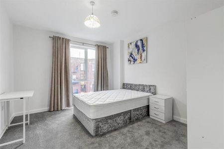 2 bedroom flat to rent - Photo 4