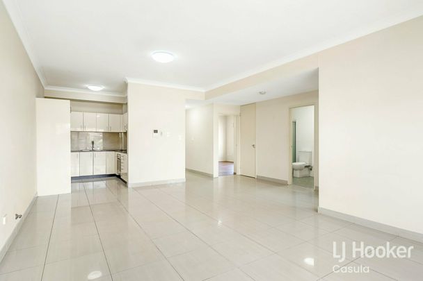 Ground Floor Bright Apartment - Photo 1