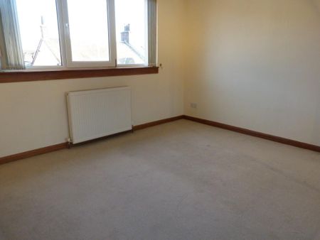 3 bedroom end of terrace house to rent - Photo 4