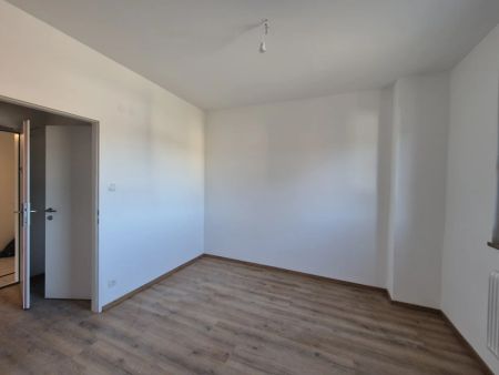 **Renovierte Wohnungen in der Mariatroster Straße** - ab 15. Dezember verfügbar! - Photo 2