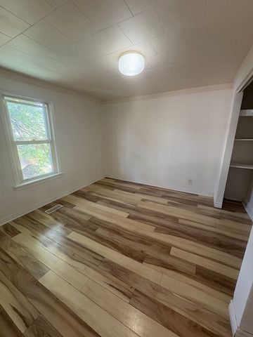 For Lease - 89 SHAW Street, Hamilton, Ontario - Photo 2