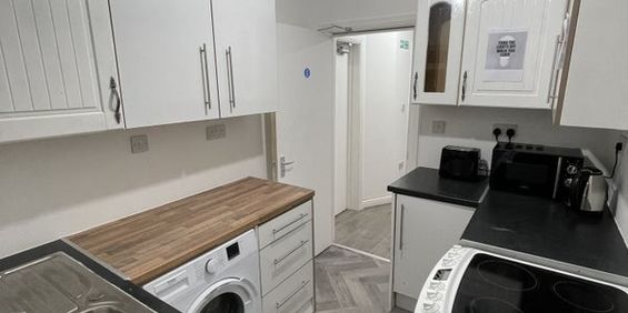 Room in a Shared Flat, Leigh Road, LS1 - Photo 3