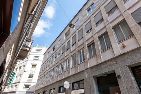 Via dellUnione, Milan, Lombardy 20123 - Photo 3