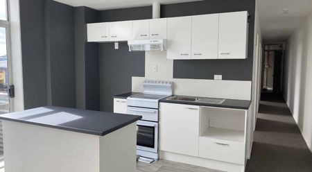 Renovated Otahuhu Apartment - Photo 5