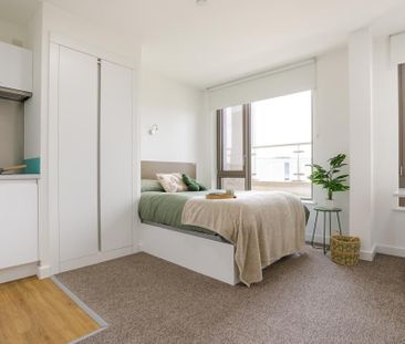 1 bedroom private hall to rent - Photo 5