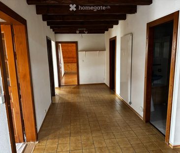 À louer à Poliez-Pittet 4,5 pièces avec cheminée et balcon - Photo 3