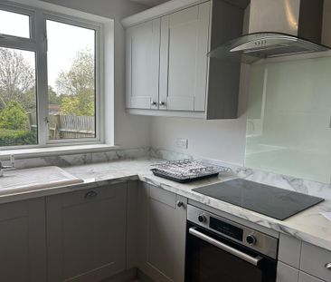 3 bedroom semi-detached house to rent - Photo 6