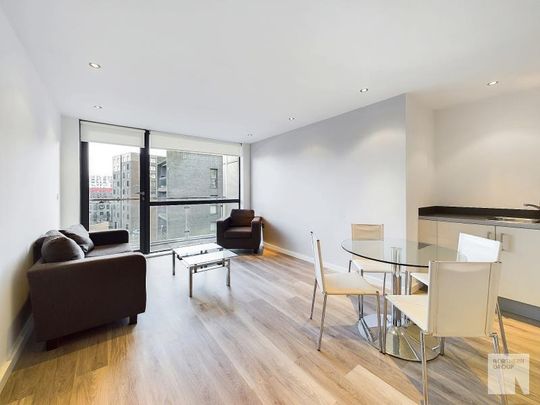 2 bedroom apartment to rent - Photo 1