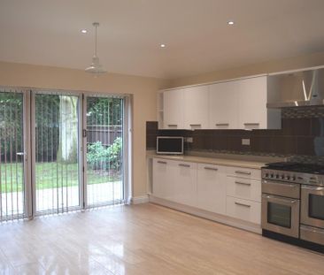 3 bedroom bungalow to rent - Photo 4