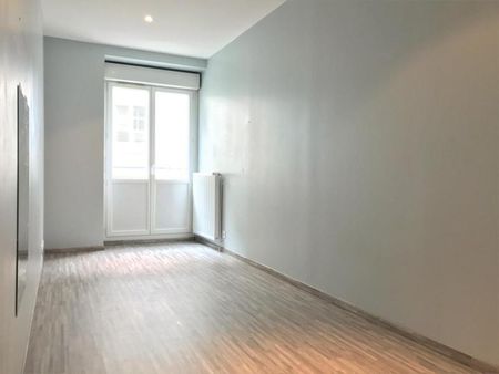 : Appartement 92.67 m² à SAINT-ETIENNE - Photo 3