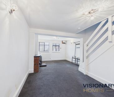 3 bedroom semi-detached house to rent - Photo 4