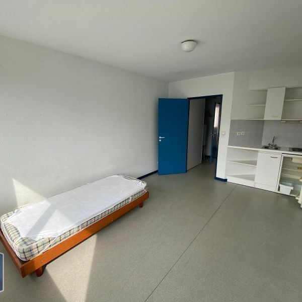 Location Appartement 1 pièce 20m² POITIERS 86000 - Photo 1