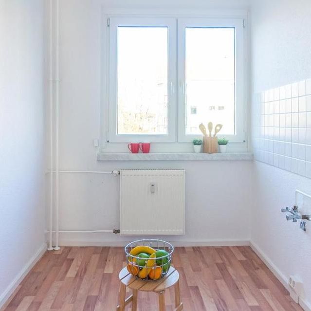 Nahe Parkanlage gelegene 2-Raum-Wohnung mit Balkon - Photo 1