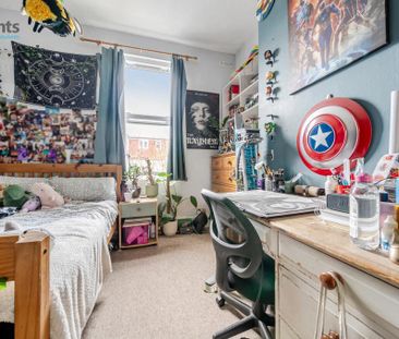 4 bedroom terraced house to rent - Photo 4