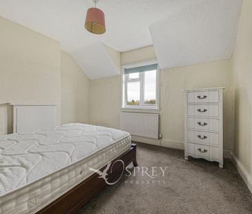 2 bedroom semi-detached house to rent - Photo 3