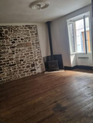 Location Maison 5 pièces 71m² LES VANS 07140 - Photo 1