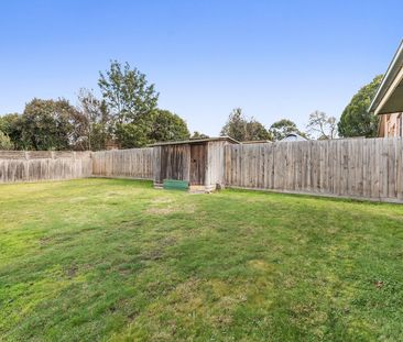6 Rasheda Street, Watsonia - Photo 6