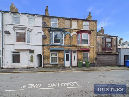 1 bedroom in a house share to rent - Photo 3