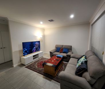 Westminster - Photo 1