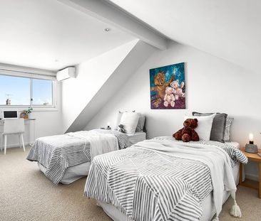 23 Llandaff Street, Bondi Junction NSW 2022 - House For Rent | Domain - Photo 5