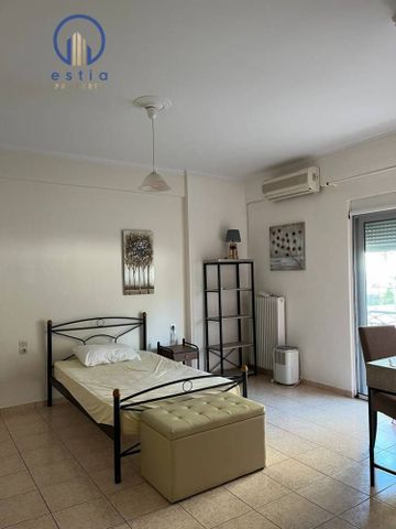 Studio/Γκαρσονιέρα για ενοικίαση Μποζαΐτικα (Πάτρα) - Photo 3
