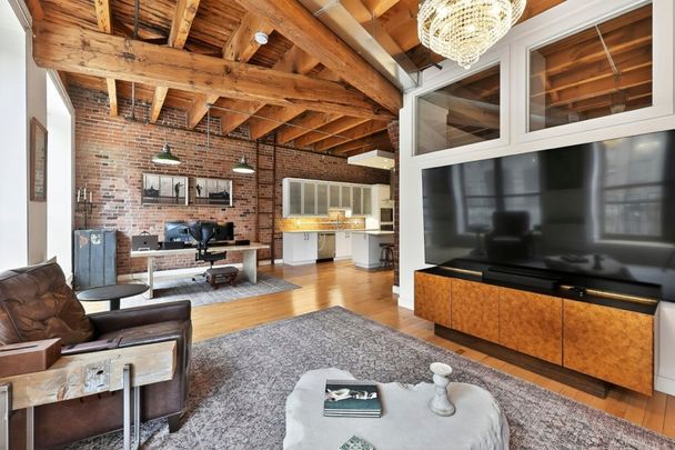 65 Rue St-Paul O., app.110, H2Y 3S5, Montréal - Photo 1