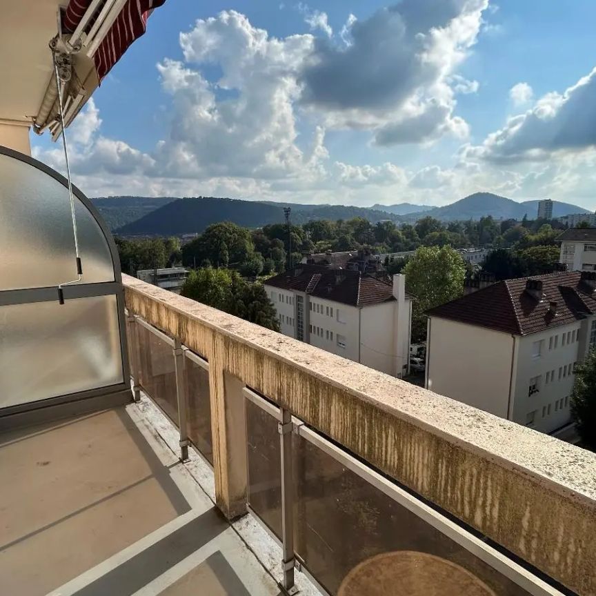 Appartement à louer 5 pièces 88.37m² - Photo 1
