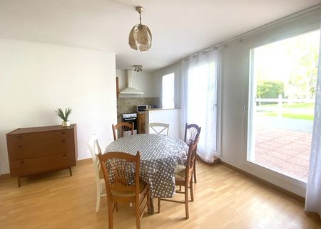 Location Appartement 2 pièces 53m² - Photo 2