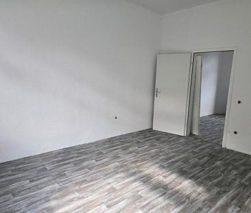 Helle Altbauwohnung mit 83 m² in Schonnebeck zu vermieten - Foto 4