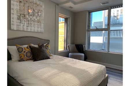 Steps to Parliament - Gym - Theater - Rooftop Patio/Party Room - Business Lounge! - Photo 5