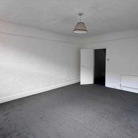 Smithdown Road (flat), Liverpool, L15 - Photo 1