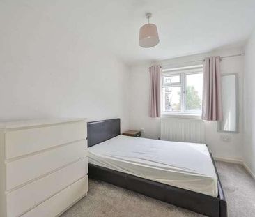 Chobham Gardens, Southfields, SW19 - Photo 5