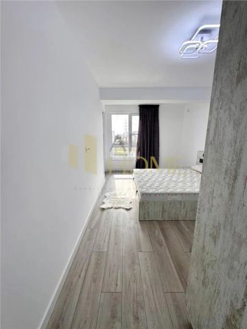 Apartament 2 camere, parcare proprie, Ploiesti, cartier Albert. - Fotografie 4