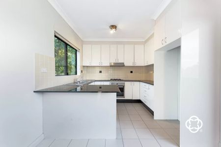 7/98 Station Street, 2114, West Ryde Nsw - Photo 2