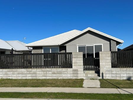 Near New Ready For You - Papamoa - Photo 4