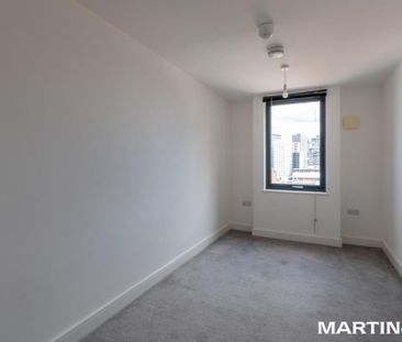 2 bedroom penthouse to rent - Photo 5