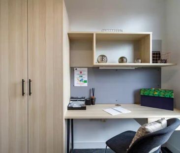 Penthouse Classic Plus 4 Bed Ensuite - Photo 6