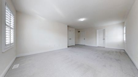 For Lease - 156 Muirfield Drive, Barrie, Ontario - Photo 2